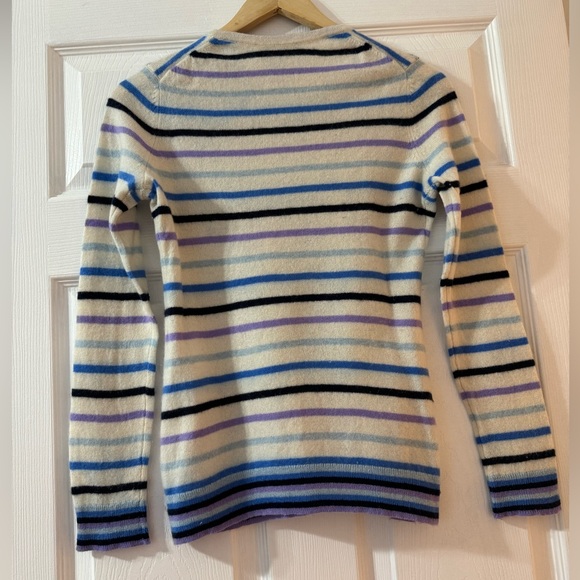 Charter Club Cashmere Sweater. Size S - Picture 2 of 4
